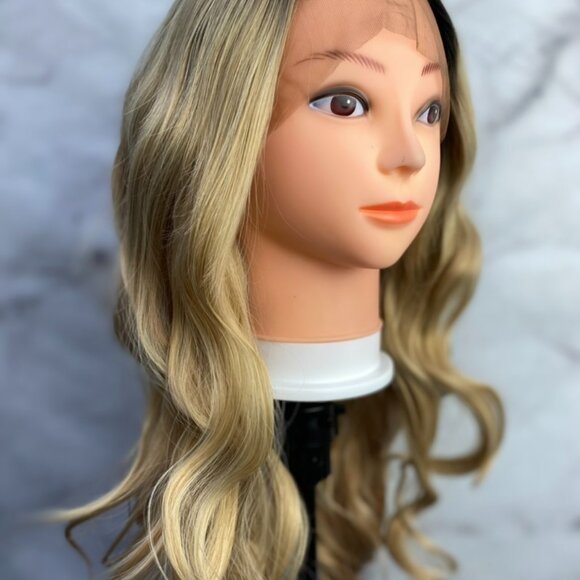 Ombre Blonde Lace Front Wig - Picture 7 of 8